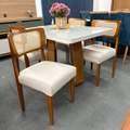 Mesa Sintonia + 4 Cadeiras Alasca - LOPAS + HR MOVELARIA - 1.20m - 1.7/TD 2